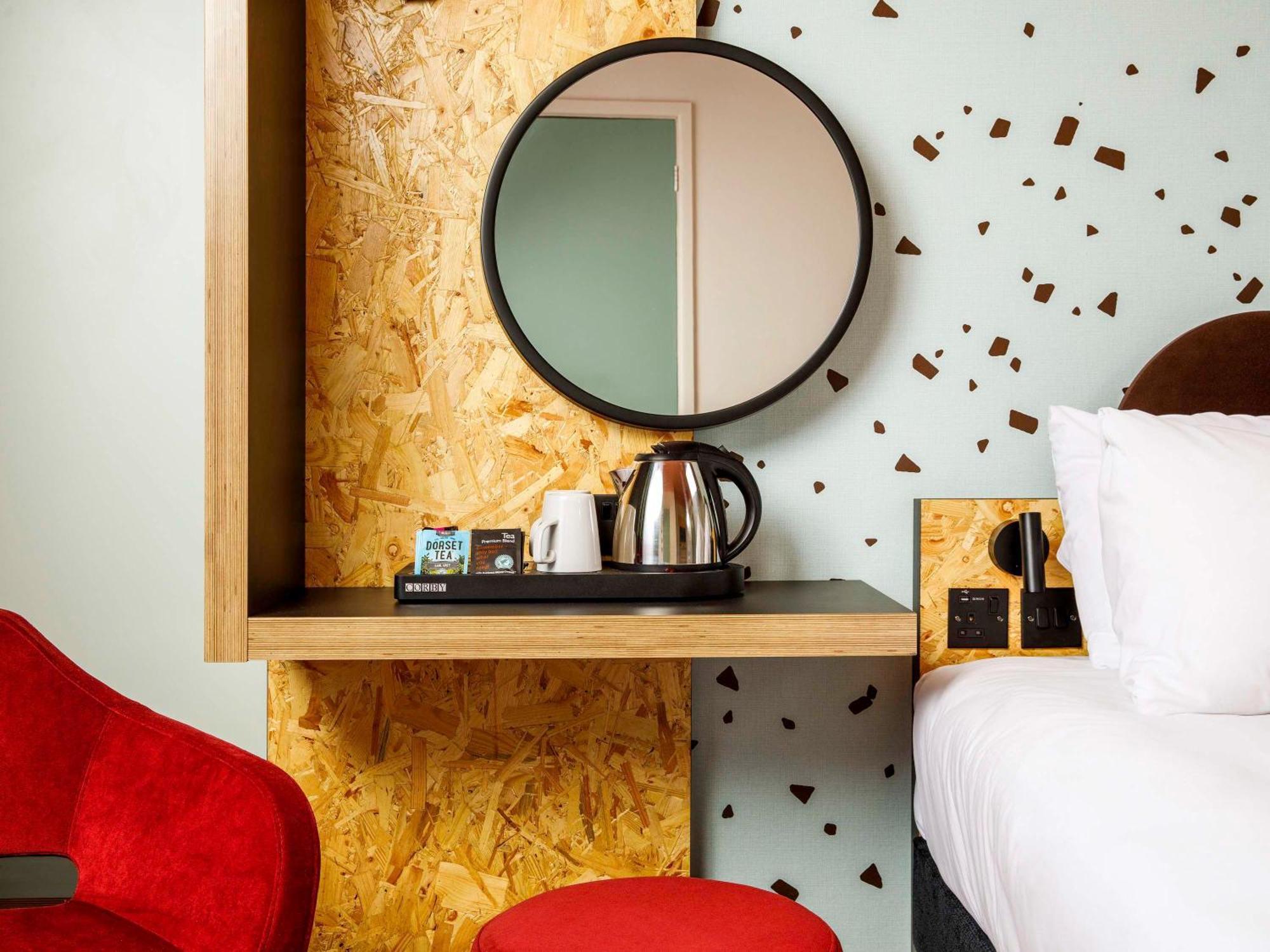 Ibis Styles Bournemouth Hotel ภายนอก รูปภาพ