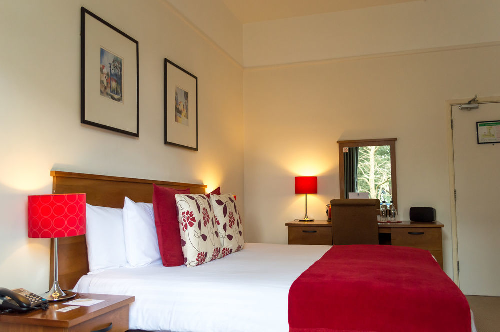 Ibis Styles Bournemouth Hotel ภายนอก รูปภาพ
